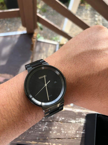 Seiko Solar Mens Watch SNE481