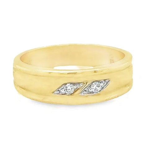 10K Yellow gold and 0.04TDW Diamond Womens Band