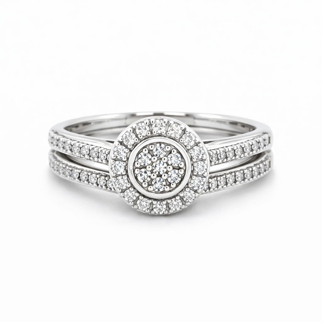 10K White Gold 0.25TDW Diamond Round Halo Wedding Set