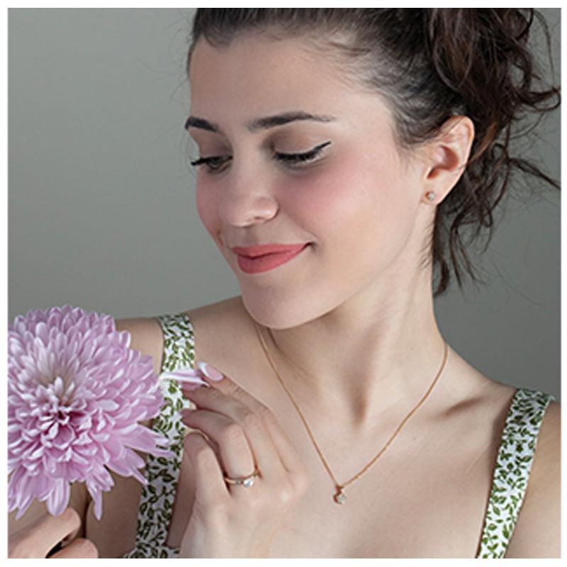 10K Yellow Gold 0.12TDW Diamond Floral Pendant