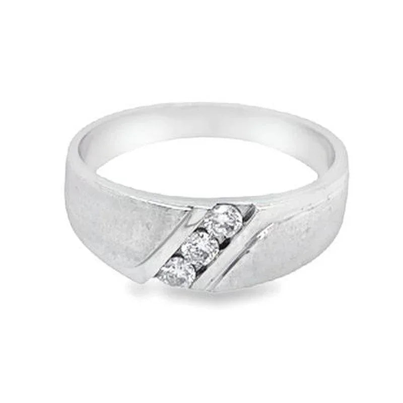 10K White Gold Diamond Mens Band With 0.25TDW