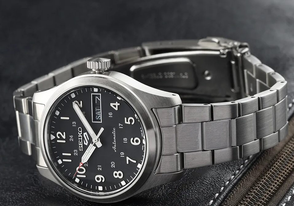 Seiko 5 Automatic Mens Watch SRPJ81K1