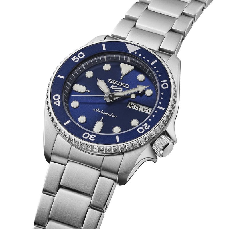 Seiko 5 Sports SKX Automatic Men's Watch SRPL77K1