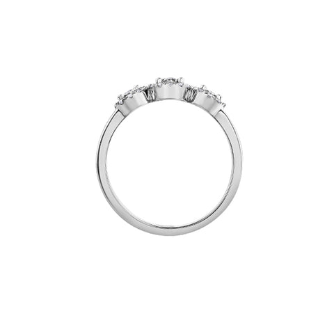 Sparkiling Diamond 0.25TDW Halo Ring in 10K White Gold