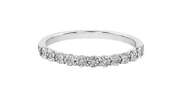 10K White Gold 0.35TDW Diamond Illusion Set Band
