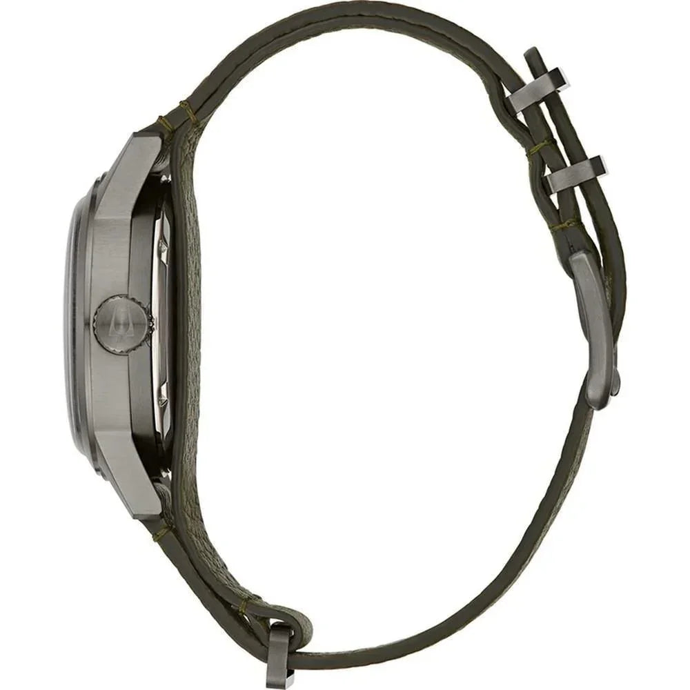 Bulova Classic Automatic Men&#39;s Watch 98A255