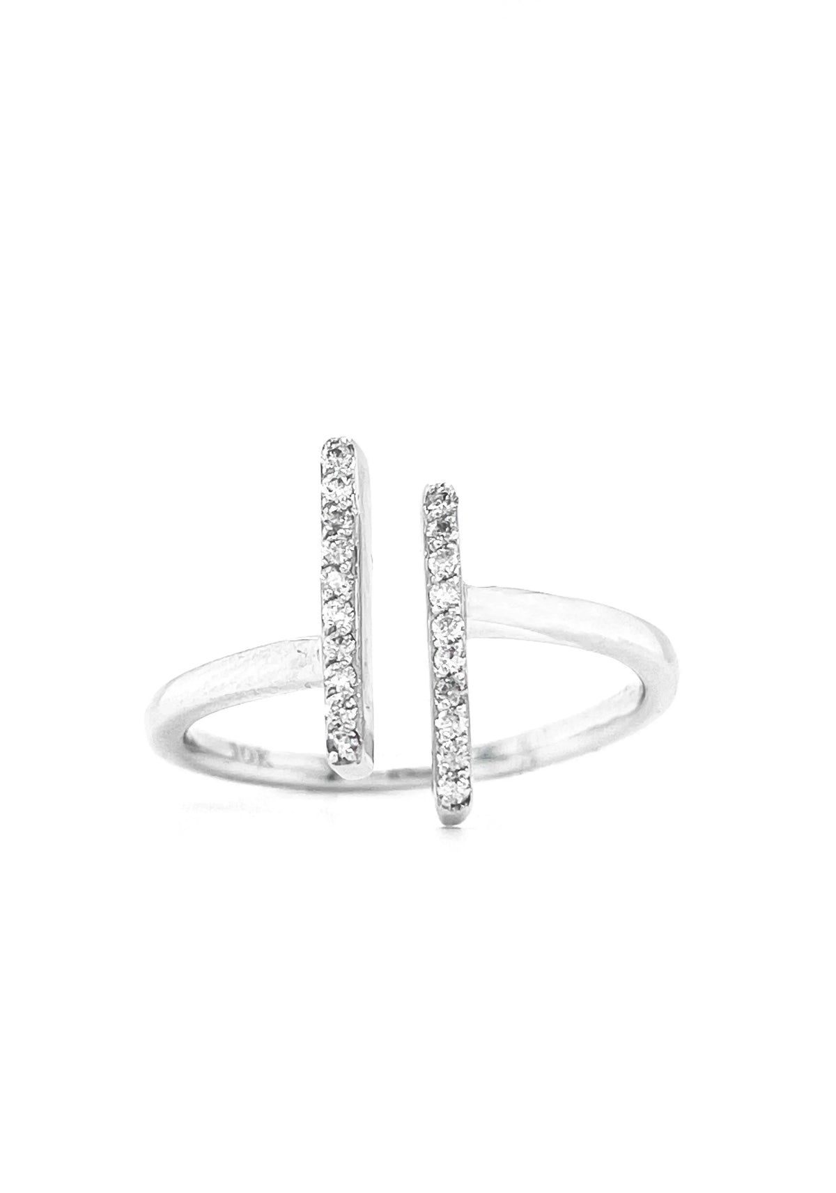 10K White Gold 0.10TDW Unique Diamond Ring