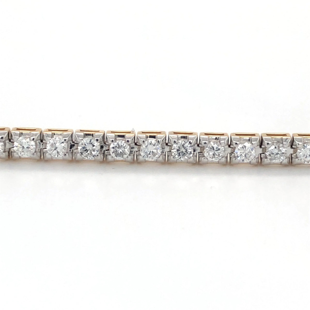 14K Yellow Gold 4.00TDW Diamond Claw Set Tennis Bracelet